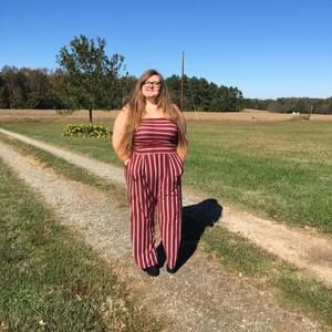 Meet your Posher, Holly